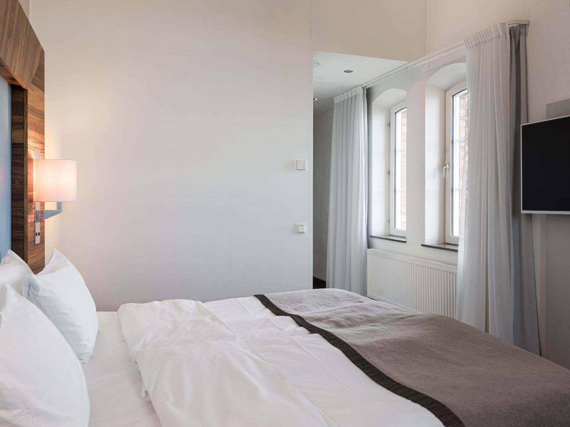 Elite Hotel Marina Tower, Spa & Resort Nacka Ngoại thất bức ảnh